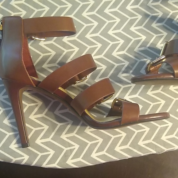 Gianni Bini Heels EUC - Picture 4 of 7
